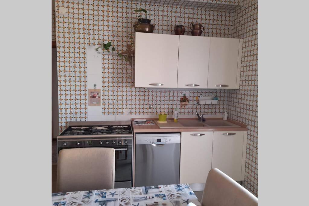 Domus Flavia Lägenhet Termoli Exteriör bild